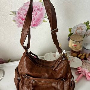 Brown Leather Shoulder Bag - Women